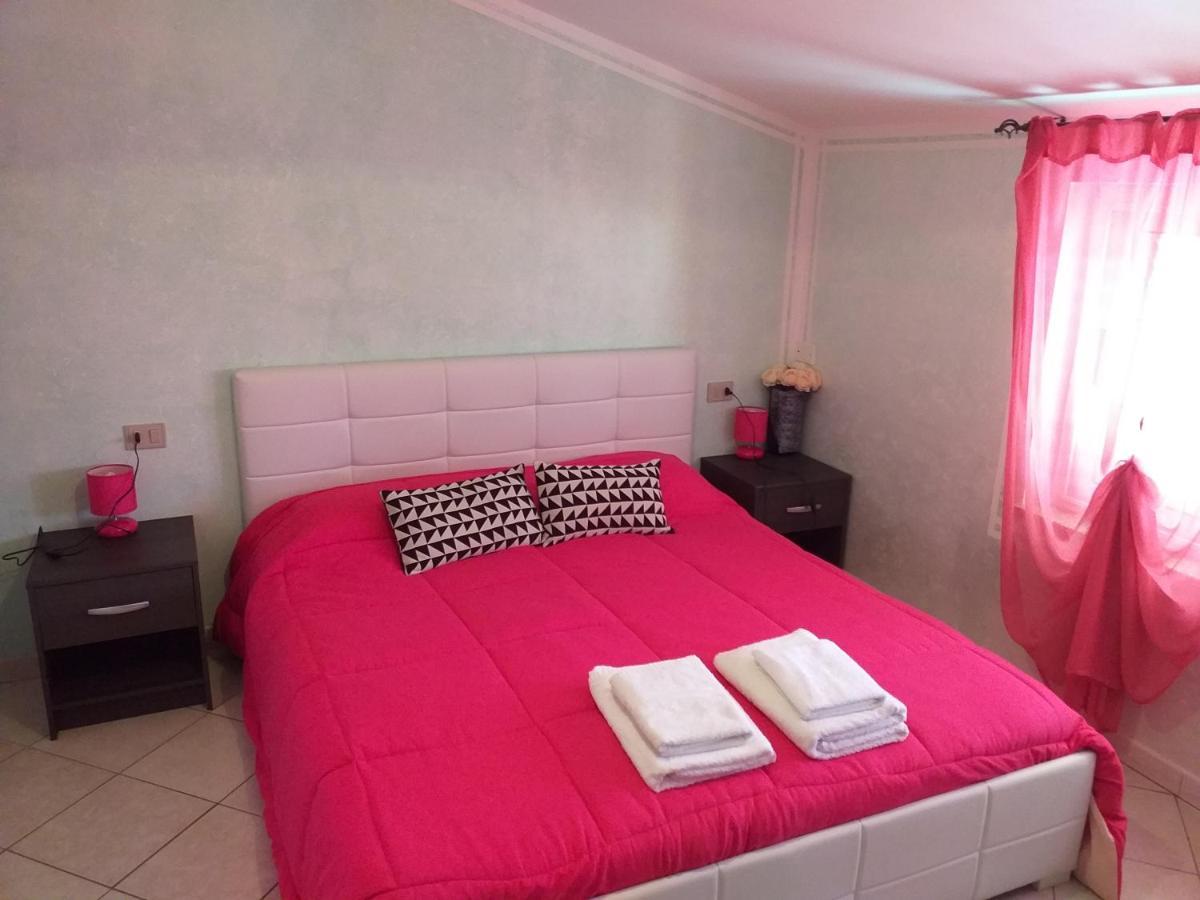 B&B Il Girasole Sant'Anna Arresi Exterior photo