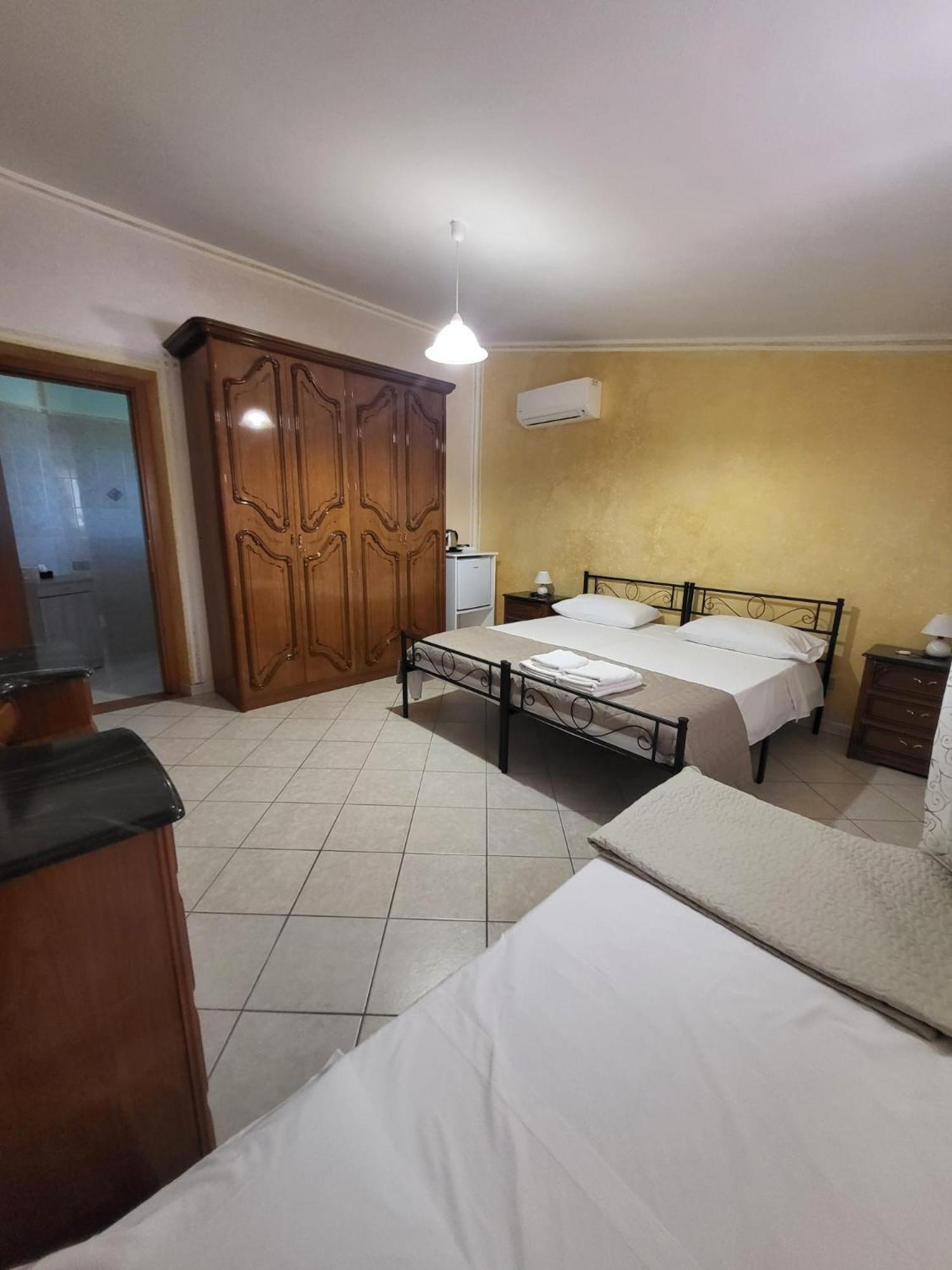 B&B Il Girasole Sant'Anna Arresi Exterior photo